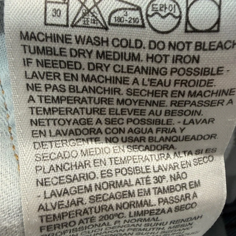 Levis no stains